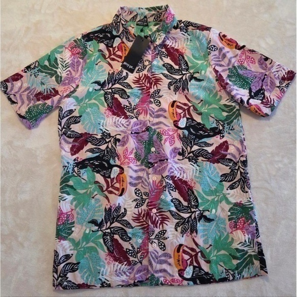 NWT Nasty Gal Hawaiian Button Up Size 6 Tropical Toucan Vacation Resort